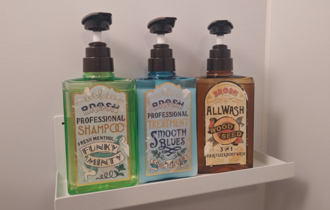 シャンプーボトルアップ